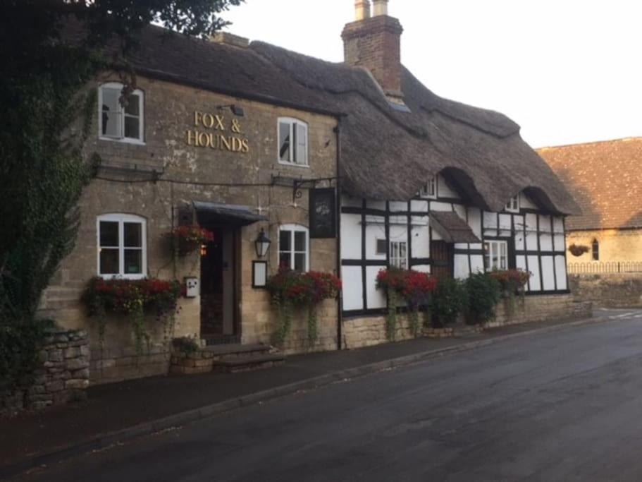 Bens Hollow With Hot Tub Bredon Esterno foto